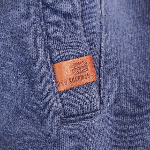 Ben Sherman medium Zip Up Sweatshirt - Picture 2 of 3